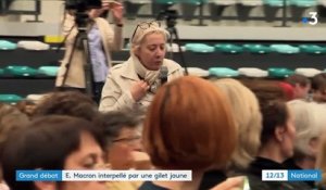 Grand débat : Emmanuel Macron interpellé par une "gilet jaune"