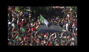 Manifestations en Algérie - Des milliers d&#39;Algériens dans la rue à Alger