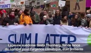 Hambourg: des jeunes marchent pour le climat avec Greta Thunberg