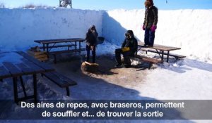 Canada: un labyrinthe de neige géant ravit les visiteurs