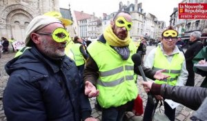 VIDEO. Poitiers :  Gilets jaunes sous haute surveillance