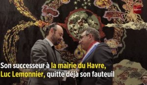 Selfies osés : le maire du Havre démissionne