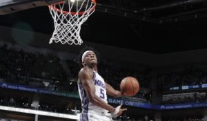 NBA : Sacramento mate les Suns et Booker