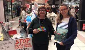 Plastic attack dans un supermarché