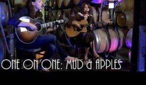 ONE ON ONE: Lucy Wainwright Roche & Suzzy Roche - Mud & Apples 9/19/16 City Winery New York