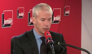 Franck Riester, ministre de la Culture, déplore "un drame terrible en matière patrimoniale, une charpente du XIIe siècle parti en fumée"