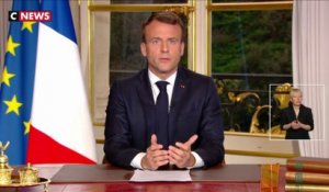 Emmanuel Macron veut rebâtir la cathédrale Notre-Dame de Paris d'ici à 5 ans