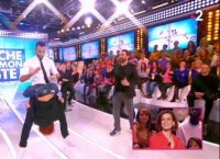"Je ne le referais plus" : Après une séquence polémique dans TPMP, Fauve Hautot renonce à un pas de danse sur les plateaux de télé - Regardez