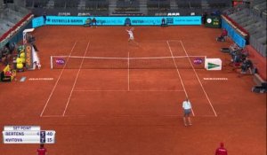 Madrid - Bertens crée la surprise en sortant Kvitova