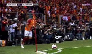 Süper Lig : Un but en retourné pour Feghouli !
