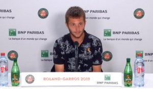 Roland-Garros - Moutet : "Un match assez tendu"