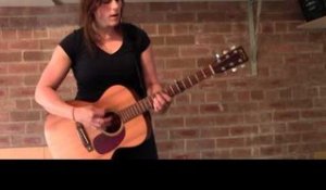 LIVE: Rose Cousins "The Darkness" (Acoustic Garage Sessions)