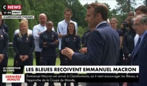 Emmanuel Macron aux joueuses de l'équipe de France : « Vous allez la gagner »
