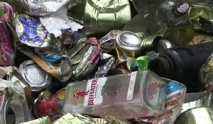 Onze tonnes de déchets ramenés de l'Everest