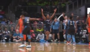Brittney Sykes sinks the shot at the buzzer