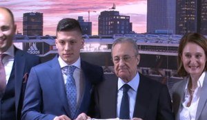 Real - Jovic a été officiellement présenté