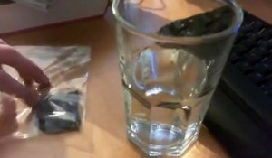Lithium dans un verre d'eau