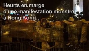Hong Kong: manifestants et police face à face