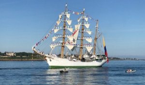 Le navire colombien A.R.C Gloria débarque à Saint-Malo pour 4 jours