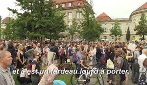 Greta Thunberg s'adresse aux militants pour le climat à Berlin