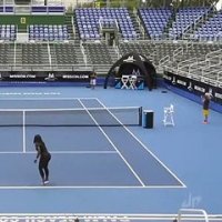De près comme de loin, Serena Williams fait admirer sa précision