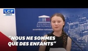Depuis l'Assemblée, Greta Thunberg répond aux parlementaires opposés à sa venue