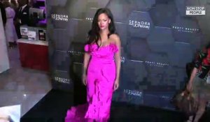 Rihanna bluffée, la chanteuse partage une photo de son sosie sur la Toile