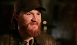 Eric Paslay - Song About A Girl (Acoustic Performance And Interview)