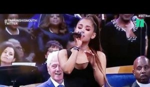 Les internautes ont remarqué autre chose pendant l'hommage d'Ariana Grande à Aretha Franklin