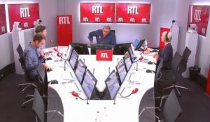 Nicolas Sarkozy et François Hollande, "des acteurs de one man show" pour Olivier Bost