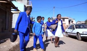 A Madagascar, les églises évangéliques promettent le paradis sur terre