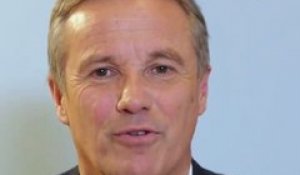 Manif pour tous ou Mariage pour tous ? Philippe de Villiers ou Henry de Lesquen ? Kebab ou Couscous ?  Voici le Fast and Serious de Nicolas Dupont-Aignan