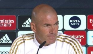 Real - Quand Zidane esquive une question sur le remplacement de Navas par Areola