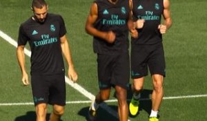Real Madrid - Varane : "Benzema me conseille sur l'approche du haut niveau"