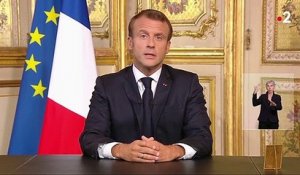 Mort de Jacques Chirac : Emmanuel Macron rend hommage à Jacques Chirac lors d'une allocution télévisée