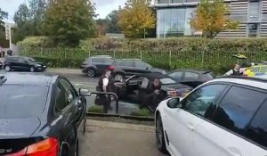 Fin d’une course-poursuite entre la police et une Audi (Angleterre)