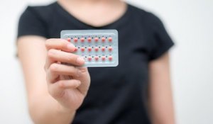 La contraception gratuite bientôt étendue aux jeunes filles de moins de 15 ans