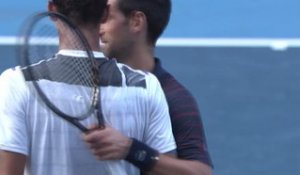 Tokyo - Djokovic soigne son retour
