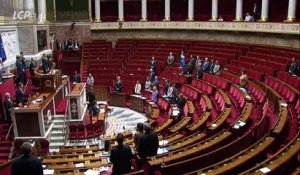 Agression à la préfecture de police de Paris : L’Assemblée nationale observe un moment de recueillement - VIDEO