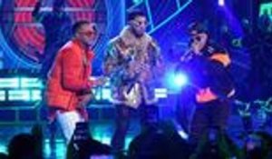 Anuel AA, Daddy Yankee & Ozuna Conclude Latin AMAs 2019 With 'China' Performance | Billboard News