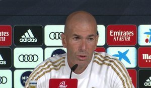 10e j. - Zidane : ''Le report du Clásico ne change pas la donne''