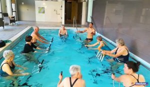 Cavaillon- Danièle Evenou fait de l'aquabike avec les seniors