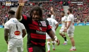 L'ovation de Gerland pour la sortie de Mathieu Bastareaud