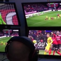 Au cœur de la VAR Room