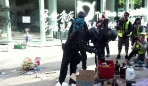 La police hongkongaise pénètre sur le campus de l'université
