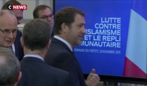 Christophe Castaner annonce un plan d'action pour lutter contre le repli communautaire