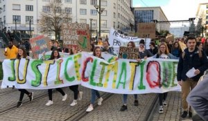 À Nantes les jeunes se mobilisent pour le climat