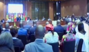 RTB/Les travaux de la session extraordinaire de la conférence des Chefs d'Etat membres de l’UEMOA en marge de la Conférence de Dakar