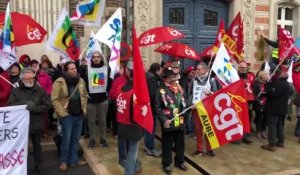 Retraites : 200 manifestants rassemblés devant le Medef à Troyes