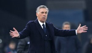 L’entraîneur de Naples Carlo Ancelotti viré